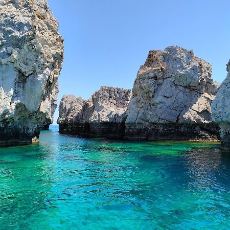 Sea Rock Villa Rodos アルハンゲロス エクステリア 写真